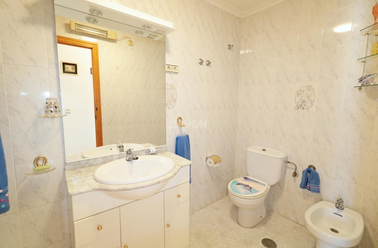 Odsprzedaż - Daszek - Torrevieja - Habaneras