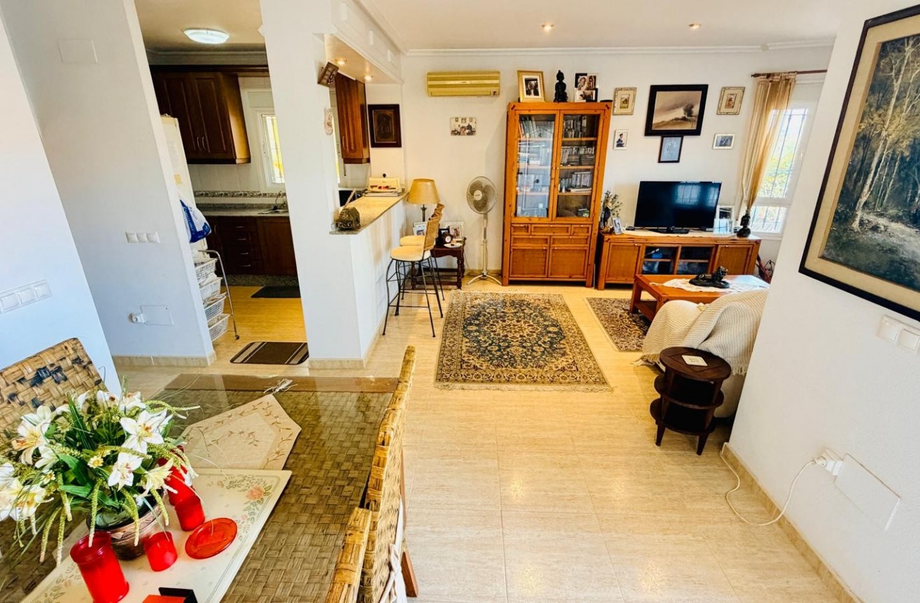 Resale - Villa - Los Montesinos - Costa Blanca
