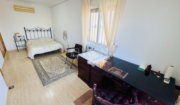Resale - Villa - Los Montesinos - Costa Blanca