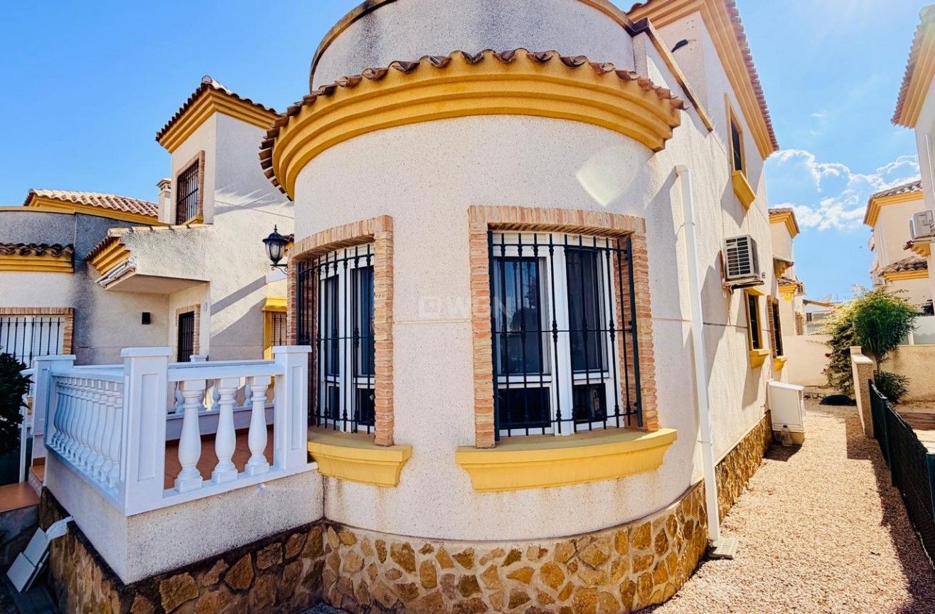 Resale - Villa - Los Montesinos - Costa Blanca