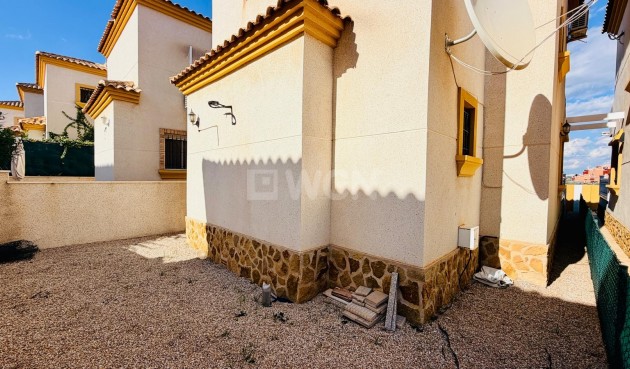 Resale - Villa - Los Montesinos - Costa Blanca