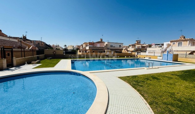 Reventa - Adosado - Torrevieja - Carrefour