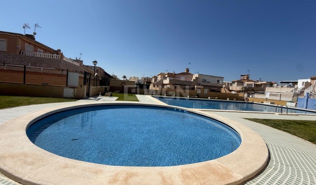 Reventa - Adosado - Torrevieja - Carrefour