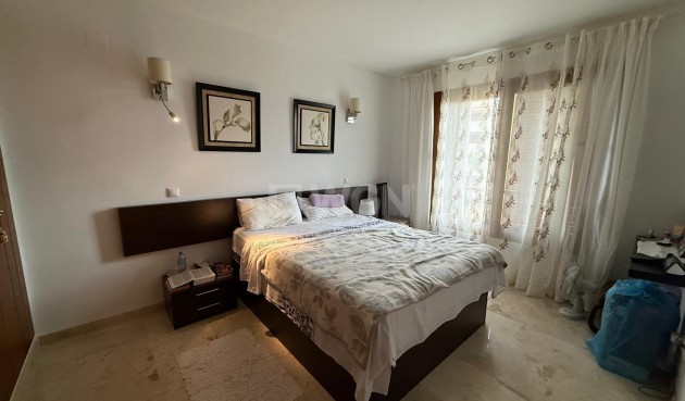 Odsprzedaż - Mieszkanie w bloku - Torrevieja - Punta Prima