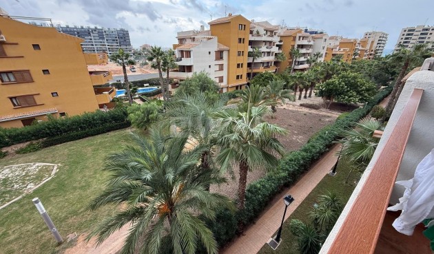 Odsprzedaż - Mieszkanie w bloku - Torrevieja - Punta Prima