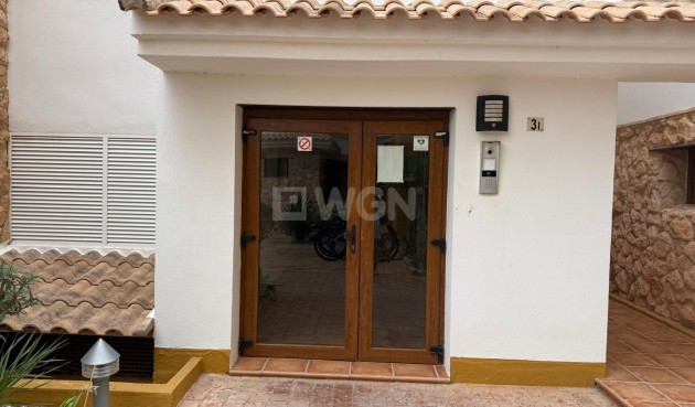 Odsprzedaż - Mieszkanie w bloku - Torrevieja - Punta Prima