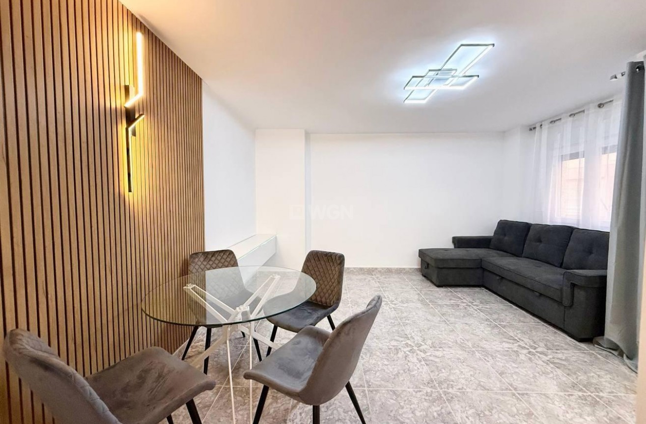 Reventa - Apartamento / piso - Torrevieja - Playa del Cura