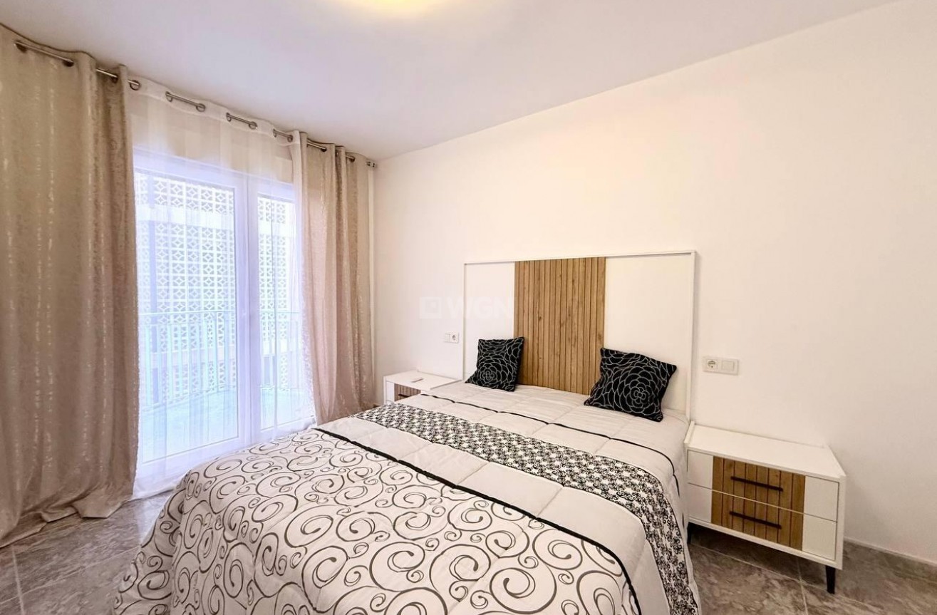 Reventa - Apartamento / piso - Torrevieja - Playa del Cura