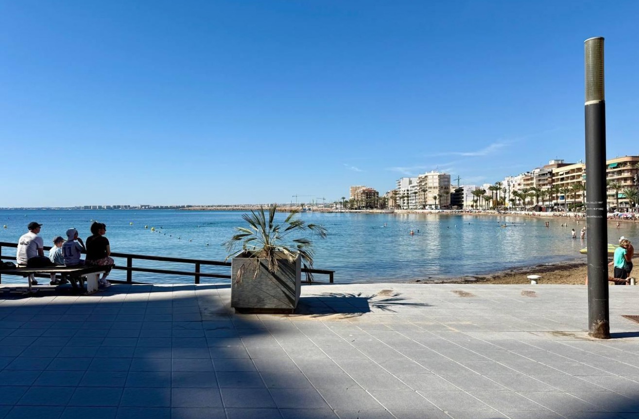 Reventa - Apartamento / piso - Torrevieja - Playa del Cura