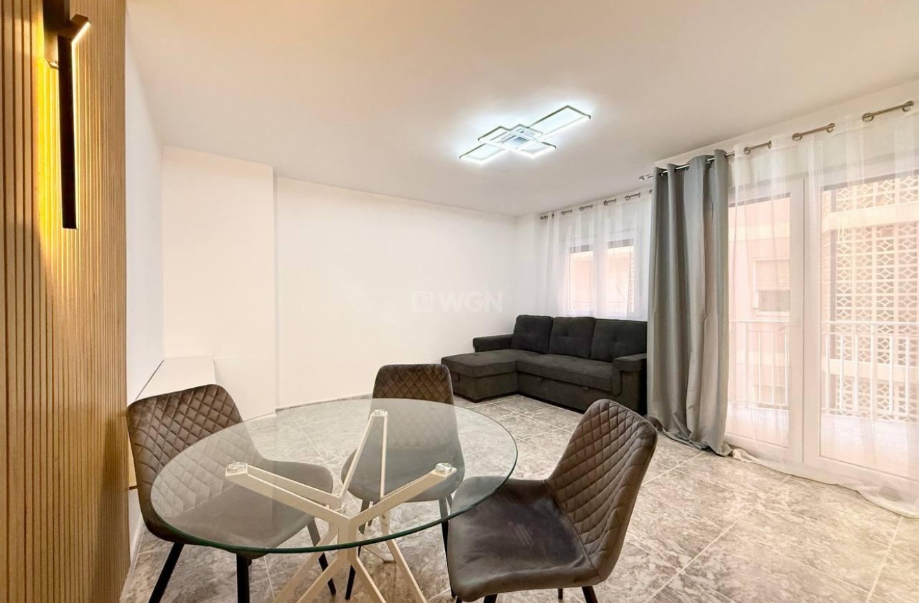 Reventa - Apartamento / piso - Torrevieja - Playa del Cura