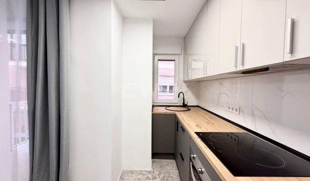 Reventa - Apartamento / piso - Torrevieja - Playa del Cura