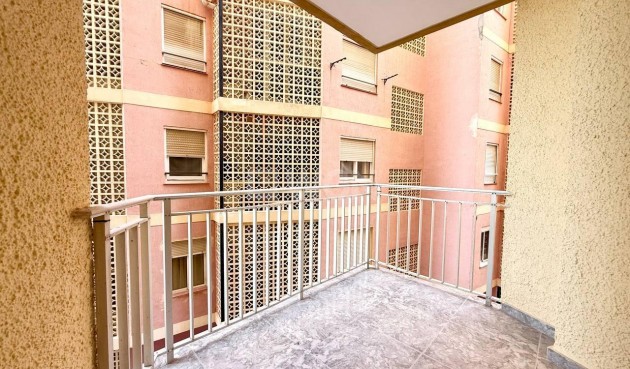 Reventa - Apartamento / piso - Torrevieja - Playa del Cura
