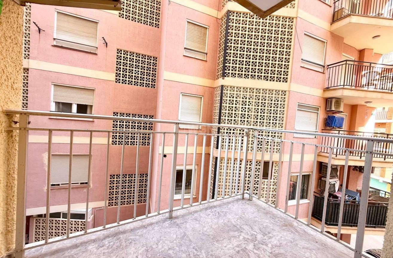 Reventa - Apartamento / piso - Torrevieja - Playa del Cura