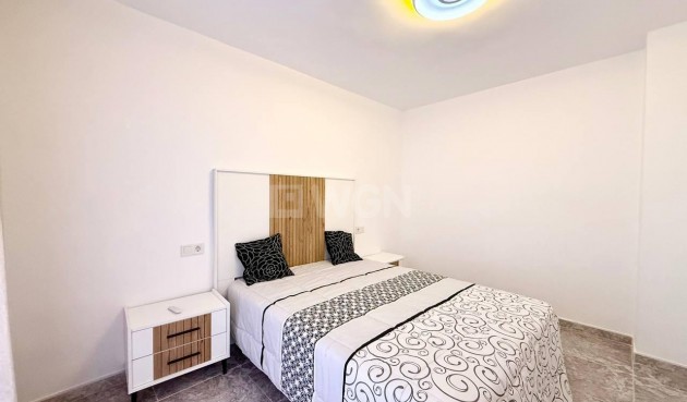 Reventa - Apartamento / piso - Torrevieja - Playa del Cura