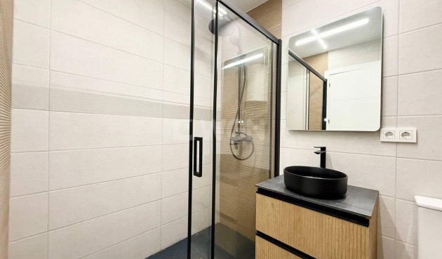 Reventa - Apartamento / piso - Torrevieja - Playa del Cura