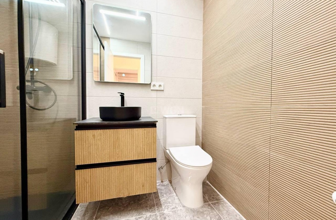 Reventa - Apartamento / piso - Torrevieja - Playa del Cura