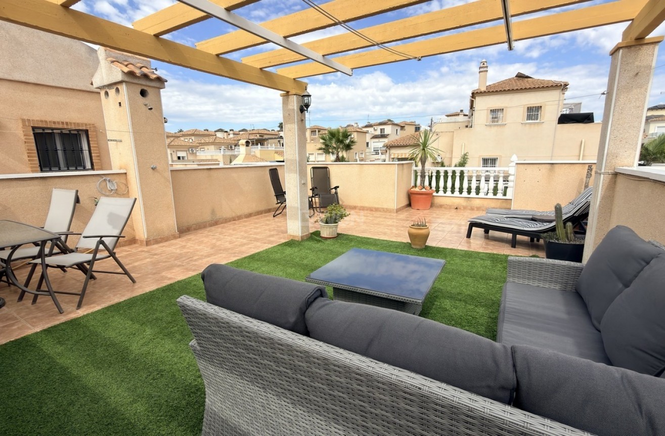 Odsprzedaż - Villa - Villamartin - Costa Blanca