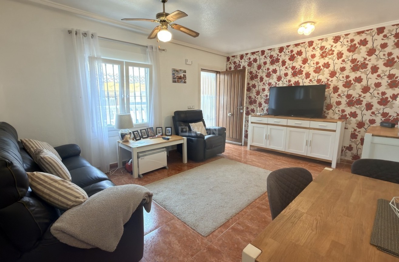 Odsprzedaż - Villa - Villamartin - Costa Blanca