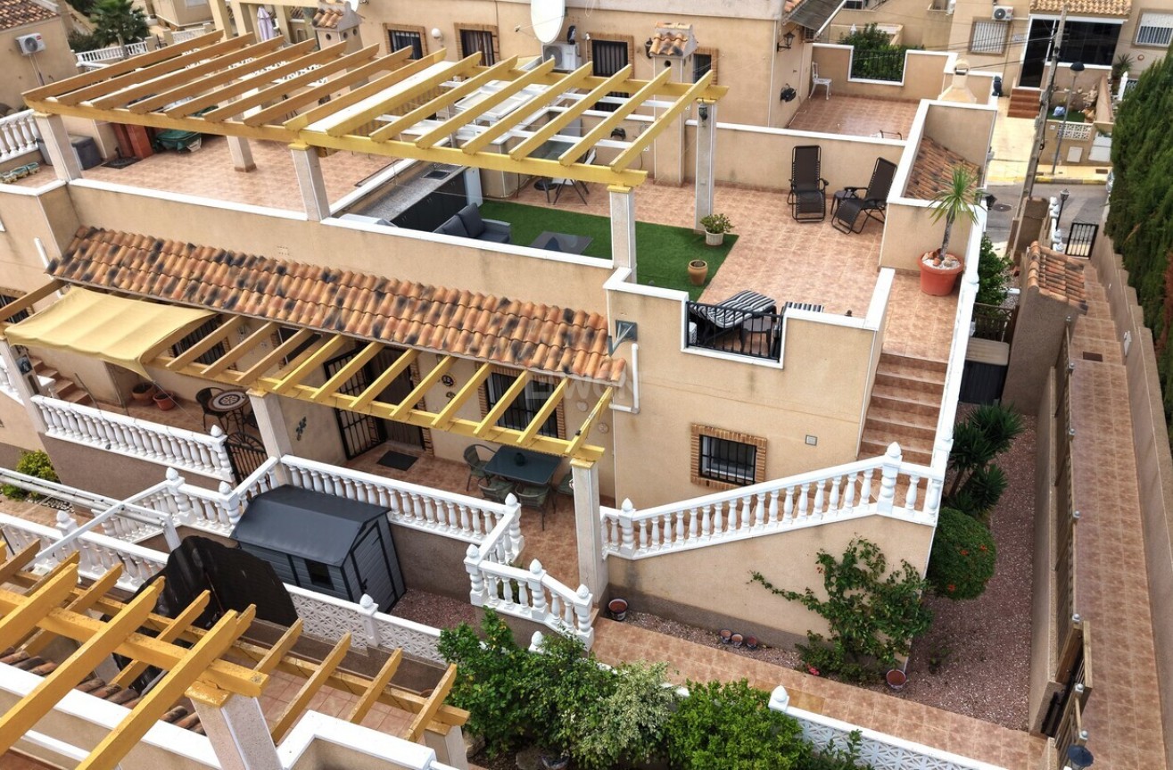 Odsprzedaż - Villa - Villamartin - Costa Blanca