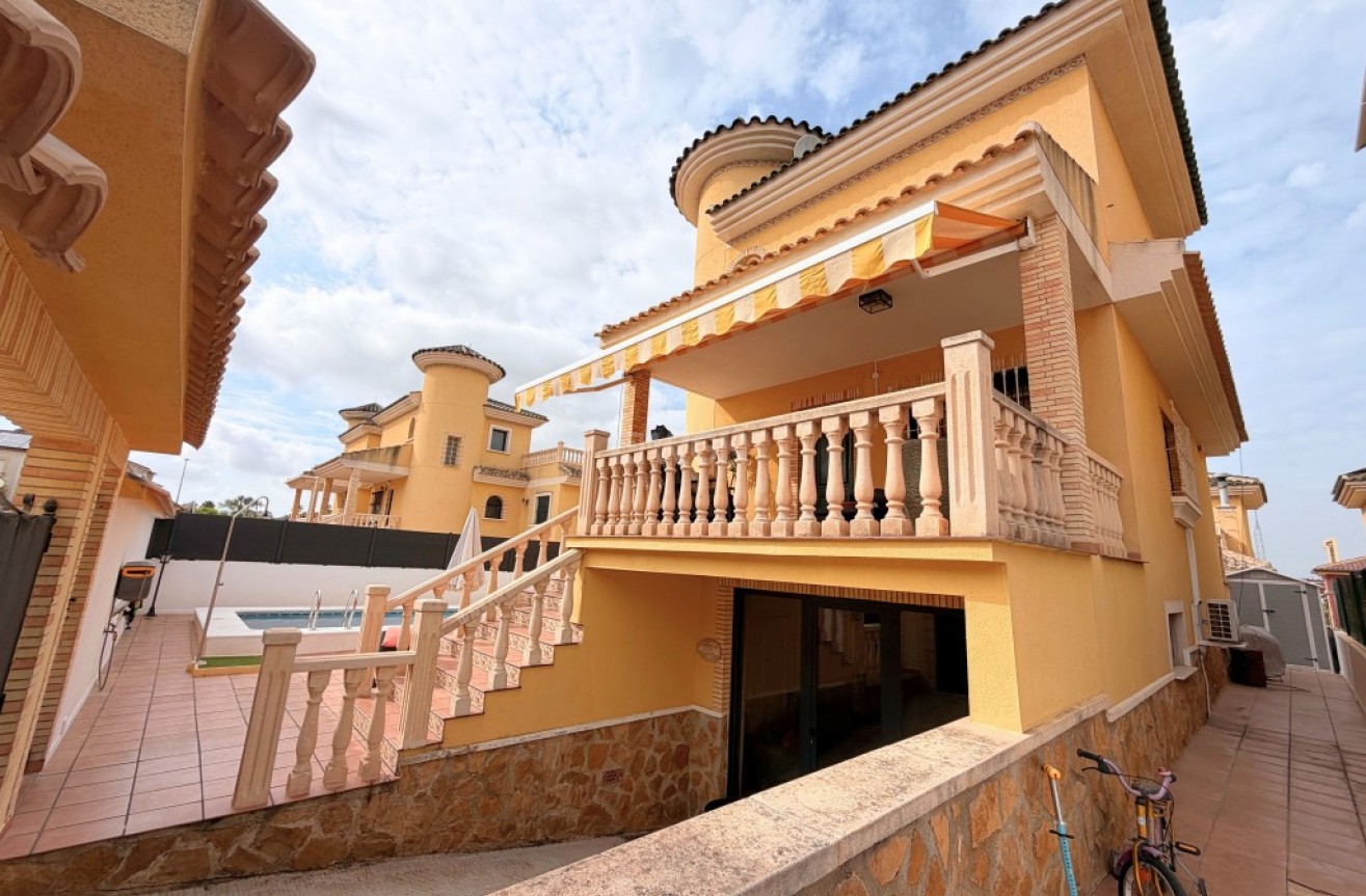 Reventa - Villa - Lo Crispin - Inland