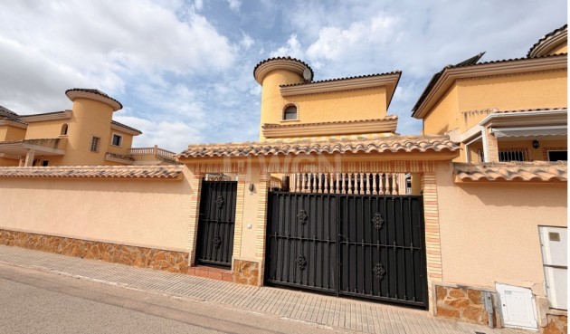 Reventa - Villa - Lo Crispin - Inland