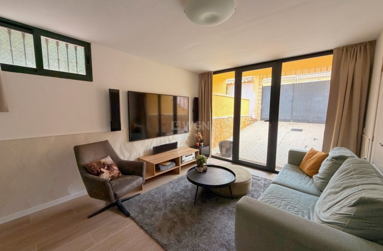 Reventa - Villa - Lo Crispin - Inland