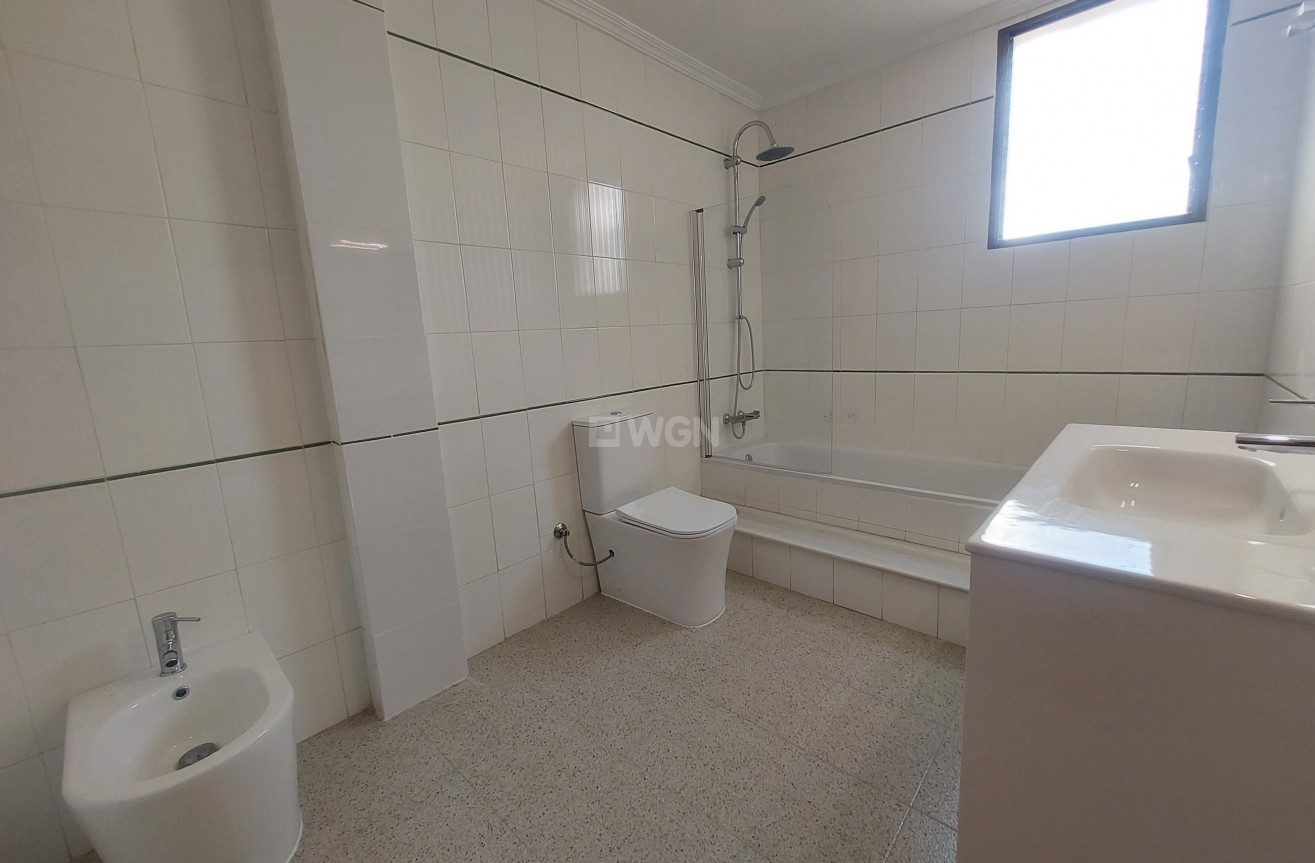 Resale - Townhouse - Pilar de la Horadada - Costa Blanca