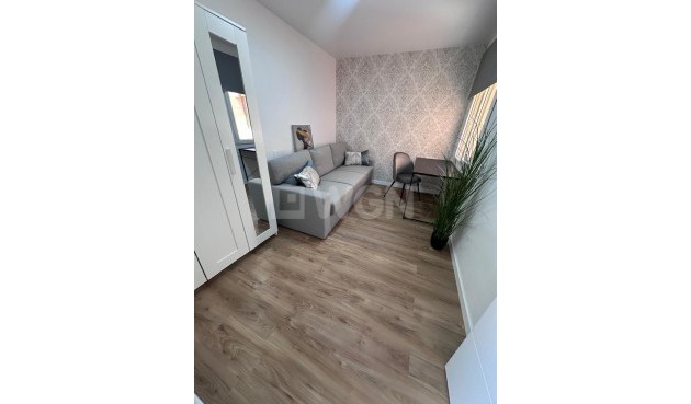 Resale - Apartment / flat - Torrevieja - Playa de los Locos