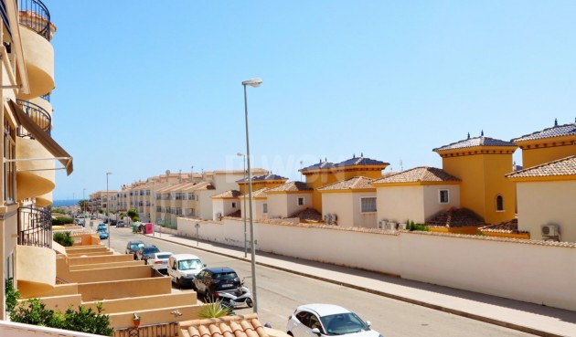 Odsprzedaż - Mieszkanie w bloku - Orihuela Costa - Punta Prima