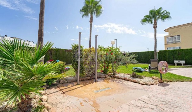 Odsprzedaż - Mieszkanie w bloku - Orihuela Costa - Punta Prima