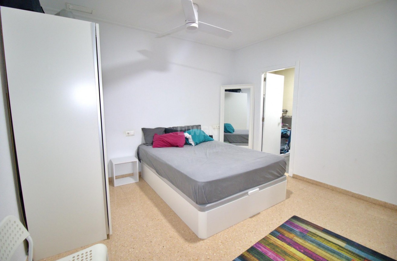 Reventa - Apartamento / piso - Elche - Plaza Madrid