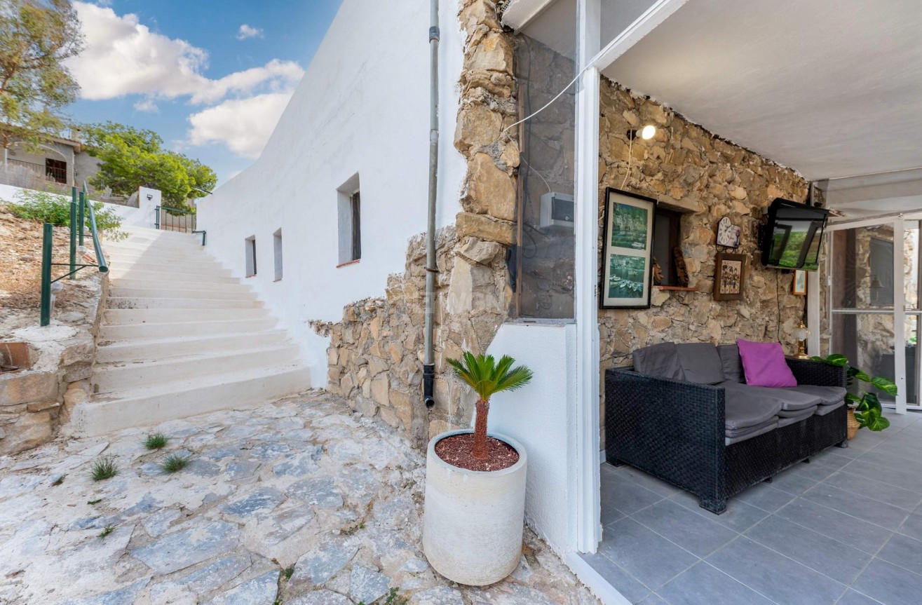Resale - Villa - El Campello - Pueblo Acantilado - Lanuza