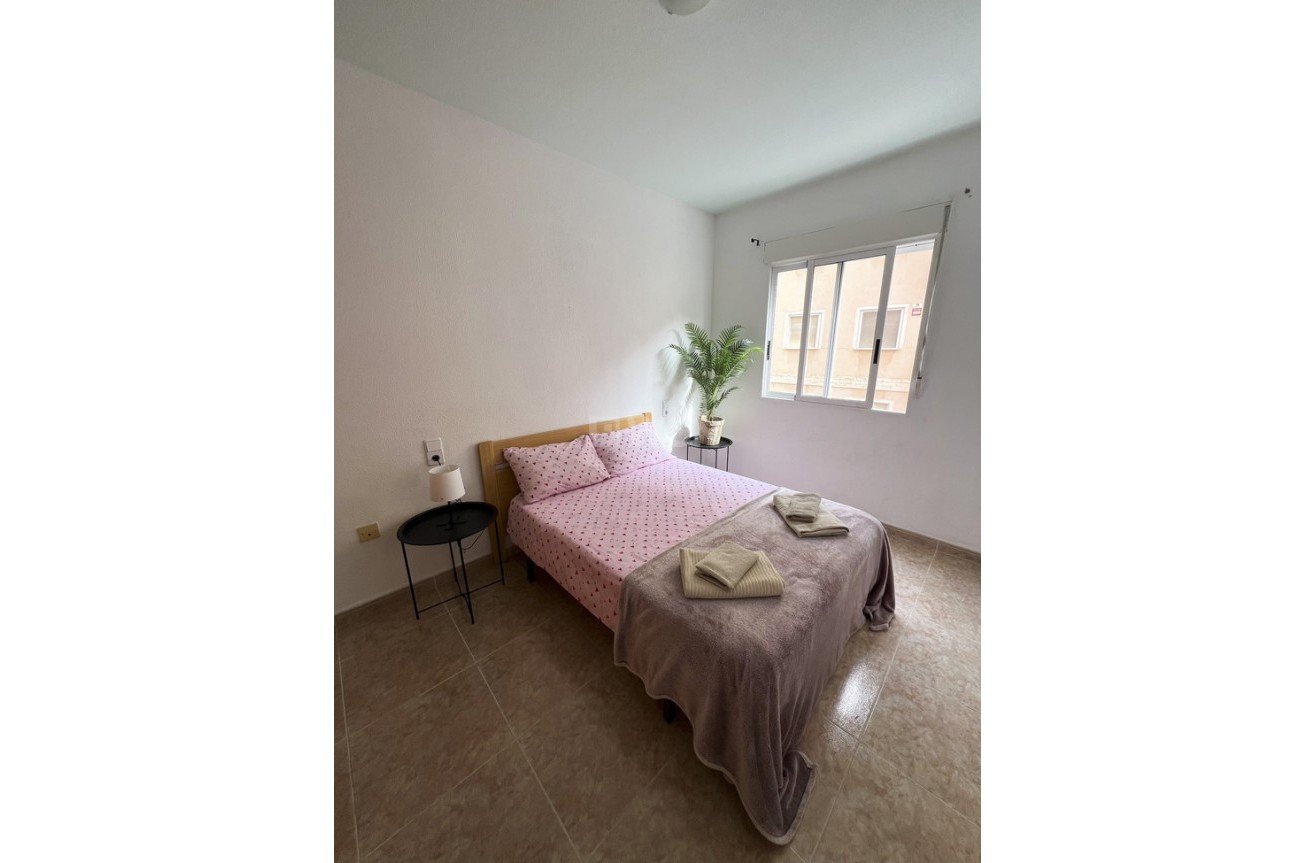 Reventa - Apartamento / piso - Torrevieja - Costa Blanca