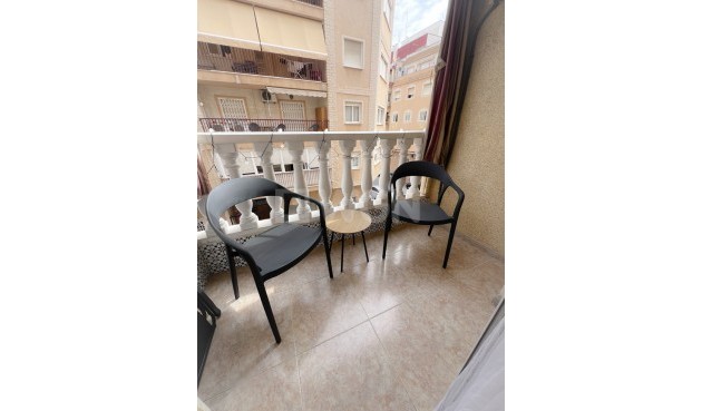 Reventa - Apartamento / piso - Torrevieja - Costa Blanca