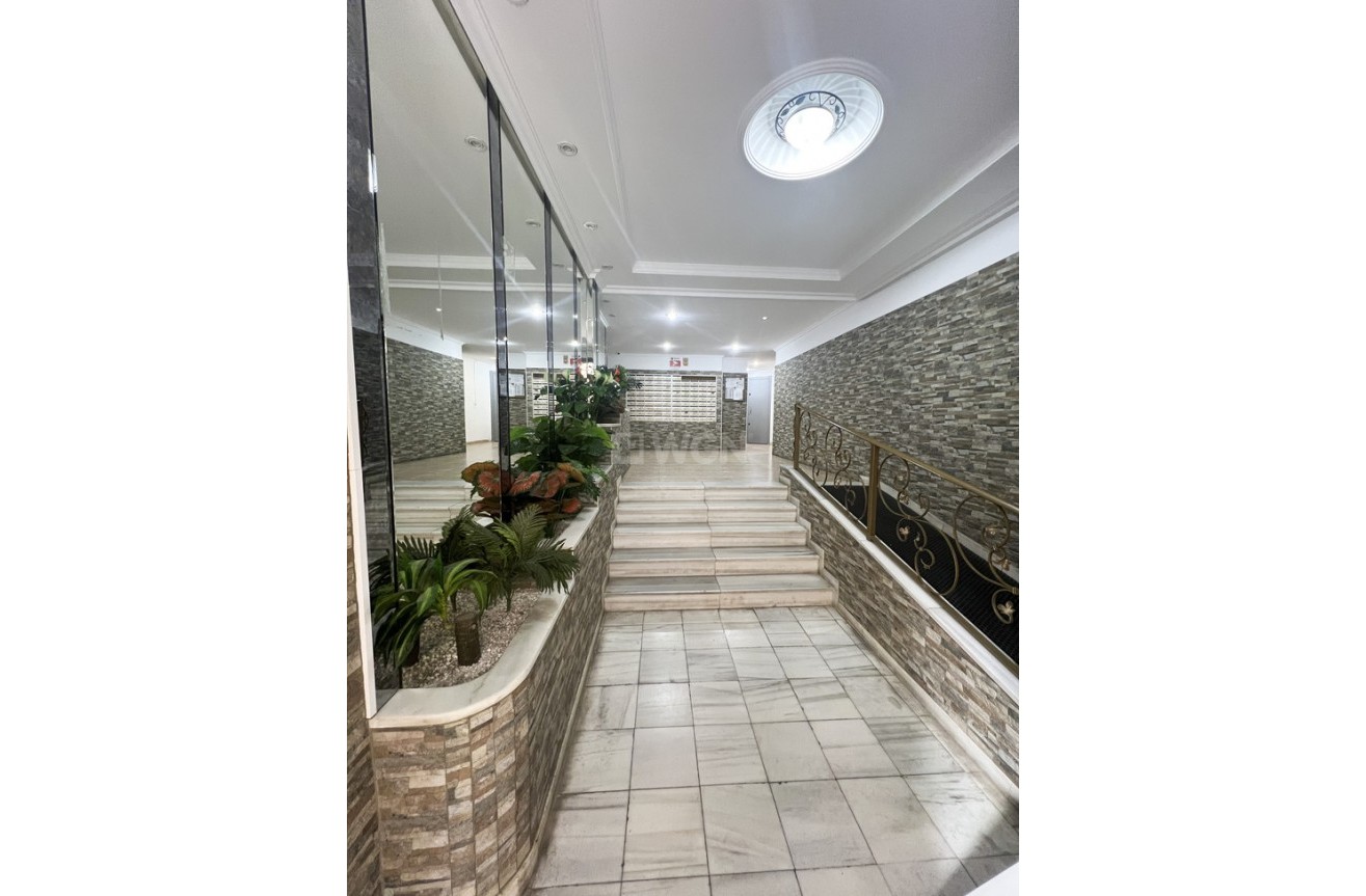 Reventa - Apartamento / piso - Torrevieja - Costa Blanca