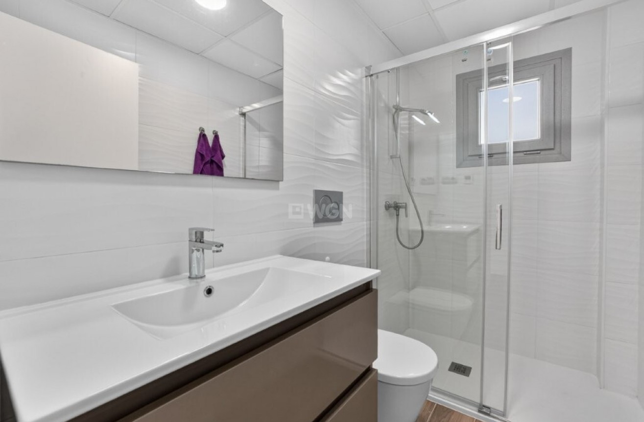 Odsprzedaż - Villa - Torrevieja - La Veleta