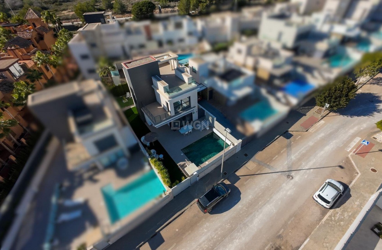 Odsprzedaż - Villa - San Miguel de Salinas - Bellavista