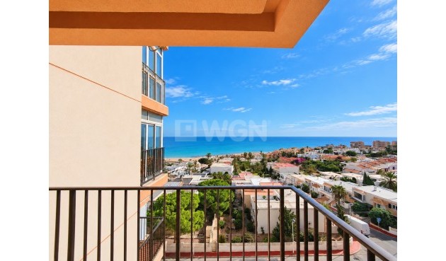 Odsprzedaż - Mieszkanie w bloku - Torrevieja - Costa Blanca