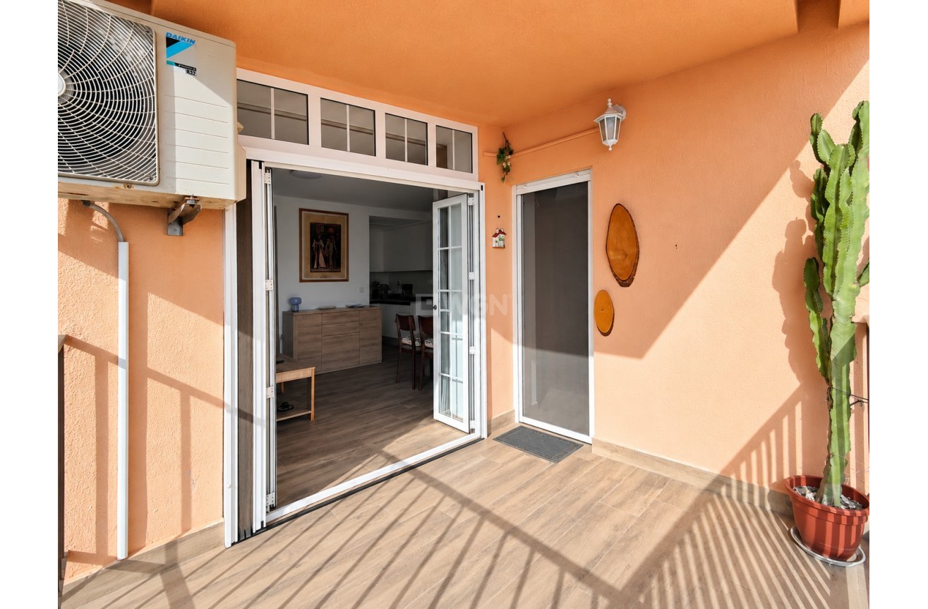 Odsprzedaż - Mieszkanie w bloku - Torrevieja - Costa Blanca