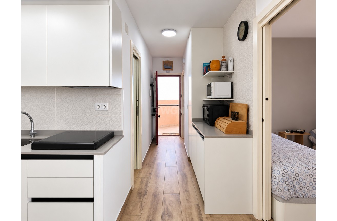 Odsprzedaż - Mieszkanie w bloku - Torrevieja - Costa Blanca