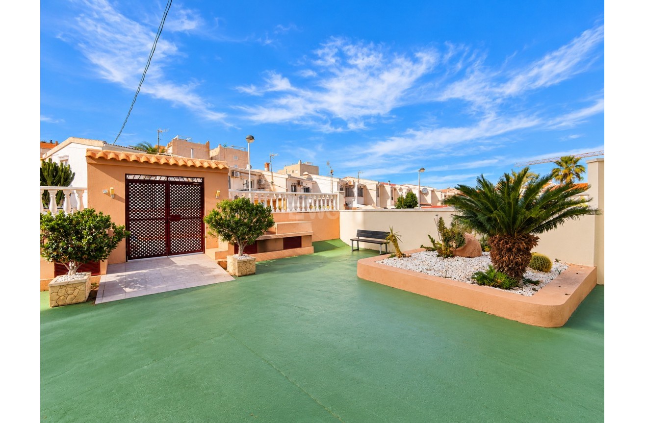 Odsprzedaż - Mieszkanie w bloku - Torrevieja - Costa Blanca