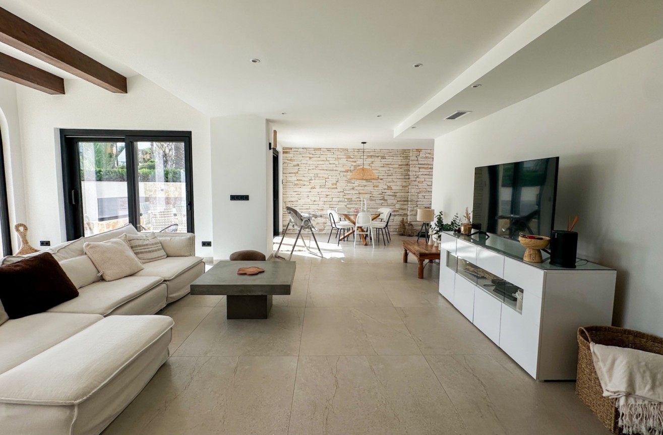 Odsprzedaż - Villa - Orihuela - Inland