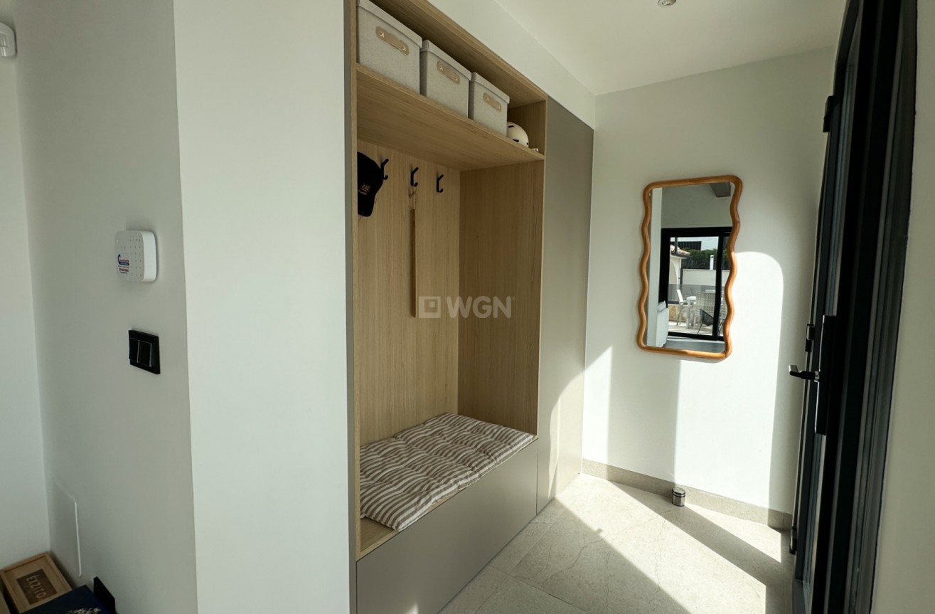 Odsprzedaż - Villa - Orihuela - Inland