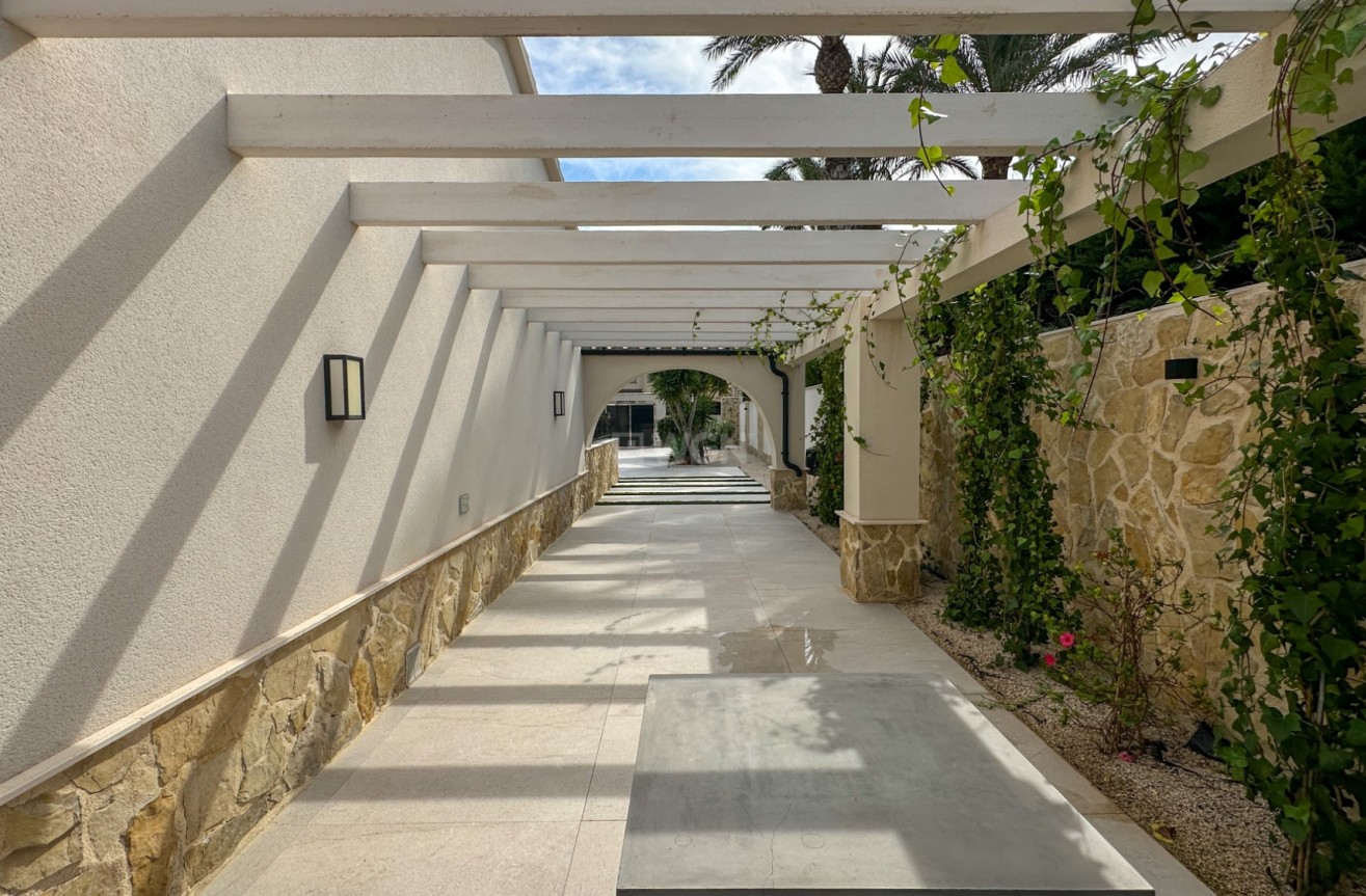 Odsprzedaż - Villa - Orihuela - Inland