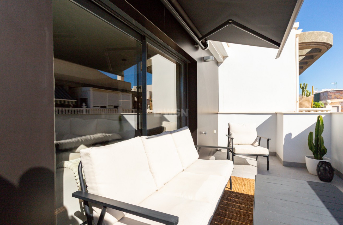Odsprzedaż - Mieszkanie w bloku - Torrevieja - Costa Blanca
