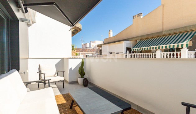 Odsprzedaż - Mieszkanie w bloku - Torrevieja - Costa Blanca