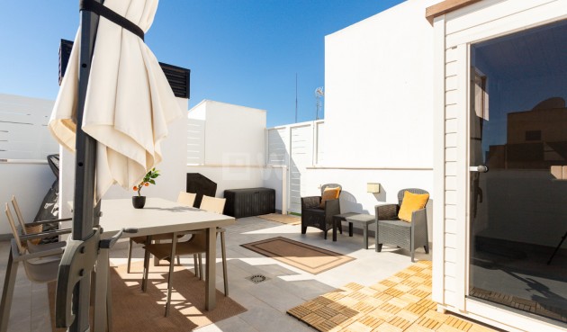 Odsprzedaż - Mieszkanie w bloku - Torrevieja - Costa Blanca