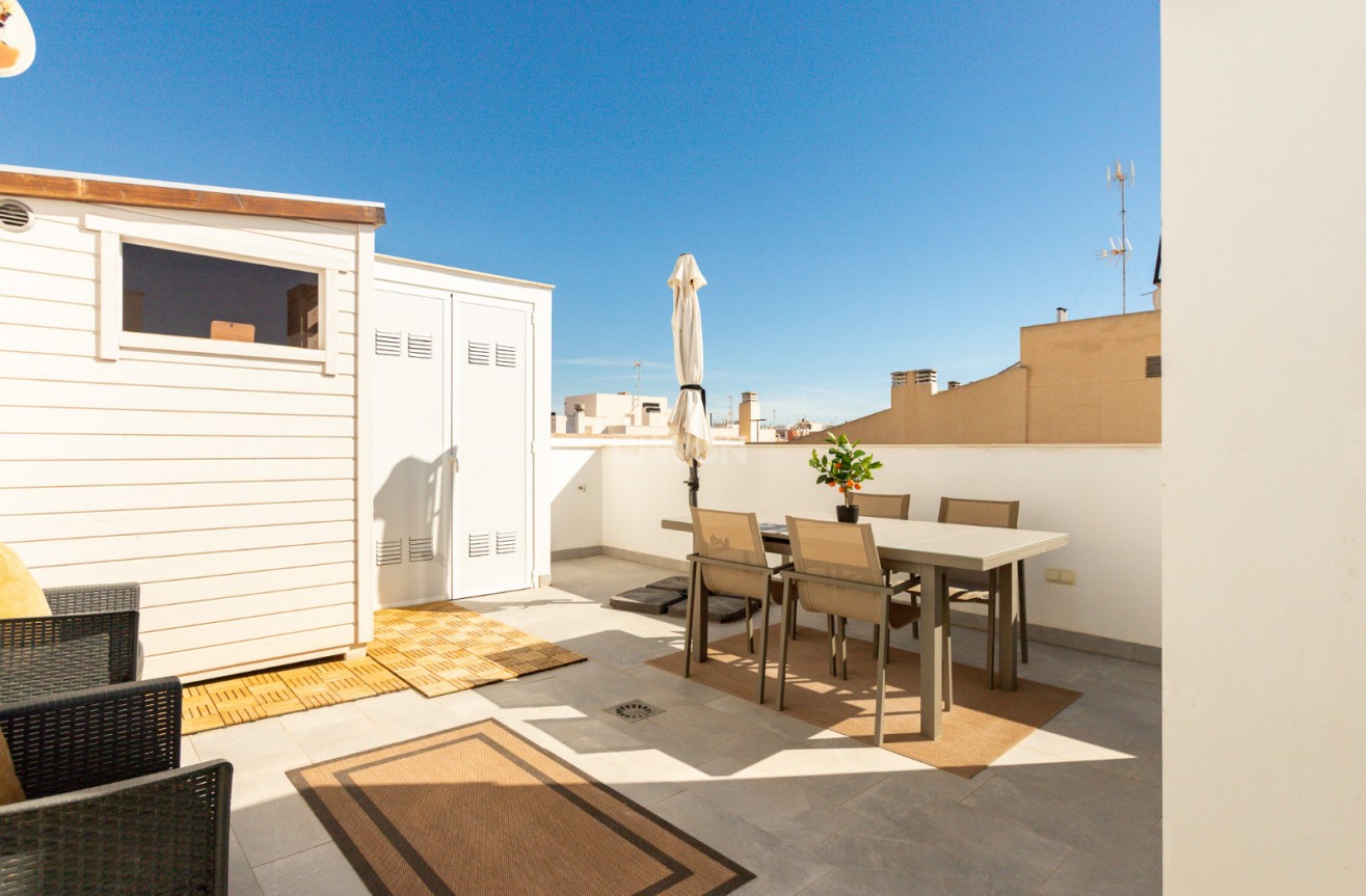 Odsprzedaż - Mieszkanie w bloku - Torrevieja - Costa Blanca