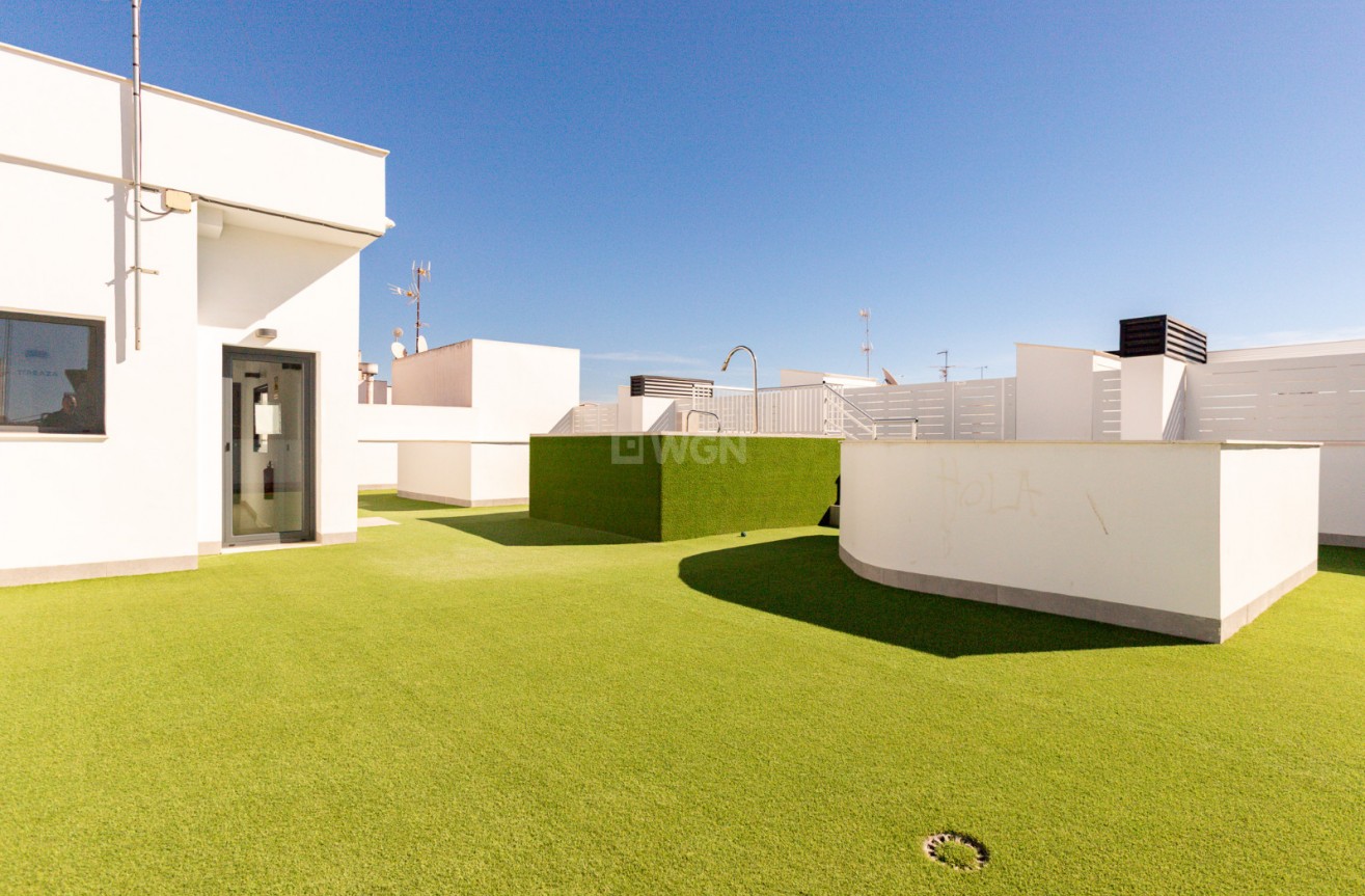 Odsprzedaż - Mieszkanie w bloku - Torrevieja - Costa Blanca