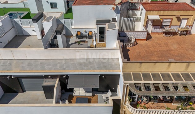 Odsprzedaż - Mieszkanie w bloku - Torrevieja - Costa Blanca